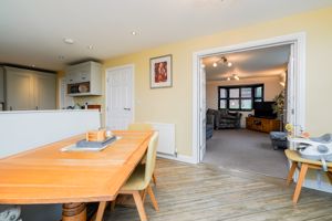 Photo 31- click for photo gallery